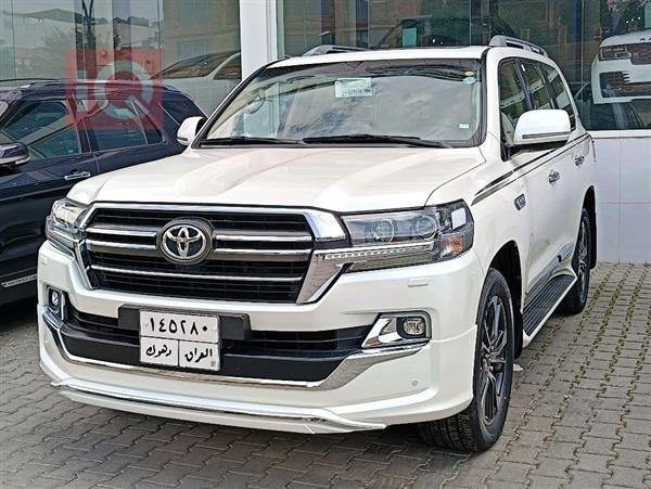 Toyota for sale in Iraq